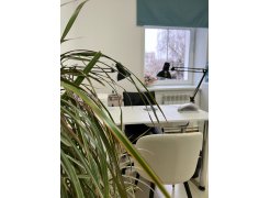 Стул на металлокаркасе Gabi 1 бежевый / черный с серебряными наконечниками фото покупателя 484