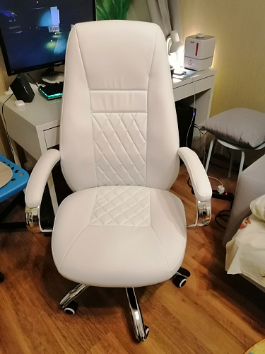 Компьютерное кресло Aragon белое фото покупателя 179