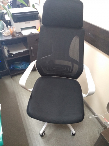 Компьютерное кресло Golem dark gray / gray / white фото покупателя 55