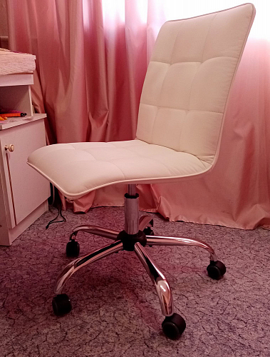 Офисное кресло Zero белый фото покупателя 38