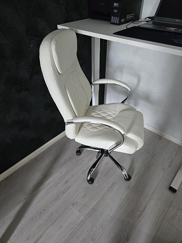 Компьютерное кресло Tron white фото покупателя 64