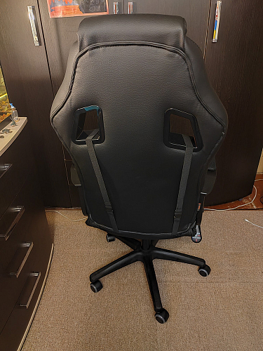 Компьютерное кресло Driver/Драйвер кожзам черный / серый фото покупателя 147