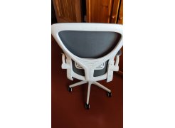 Компьютерное кресло Konfi light gray / white фото покупателя 215