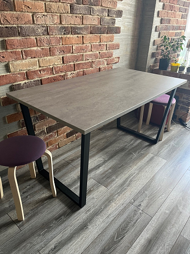 Деревянный стол Лота Лофт 140х80 черный матовый / бетон светлый фото покупателя 649