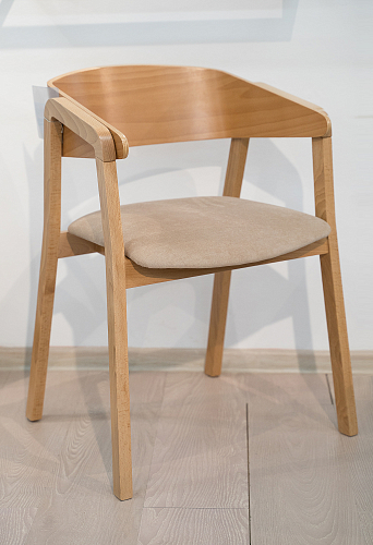 Деревянный стул Dalia noce беж из шоурума 3