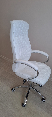 Компьютерное кресло Monte белое фото покупателя 18