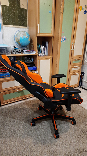 Компьютерное кресло Racer черное / голубое фото покупателя 8