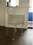 Пластиковый стул Igloo Chair: отзыв о товаре