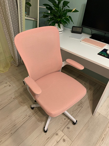 Компьютерное кресло Konfi dark gray / pink / white фото покупателя 26