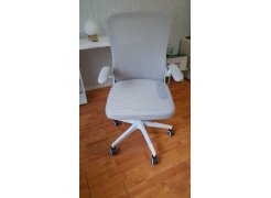 Компьютерное кресло Konfi light gray / white фото покупателя 197