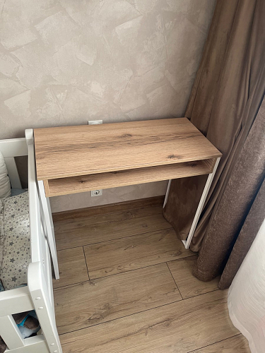 Письменный стол Лео Лофт черный матовый / дуб делано темный фото покупателя 2