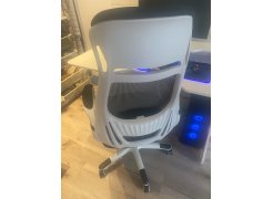 Компьютерное кресло Burgos черное фото покупателя 2