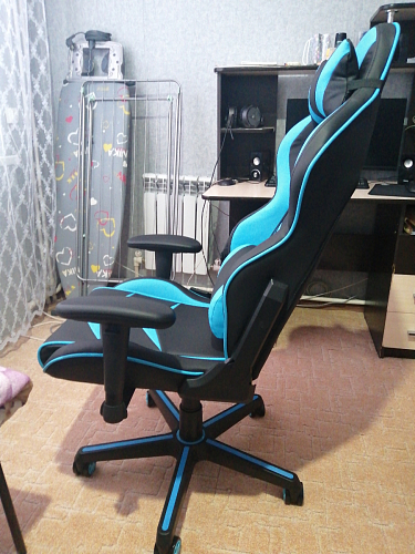 Компьютерное кресло Racer черное / красное фото покупателя 136