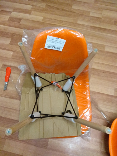 Пластиковый стул Eames PC-015 желтый фото покупателя 497