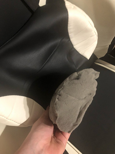 Компьютерное кресло Racer черное / бежевое фото покупателя 187