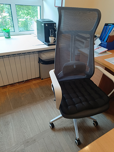 Компьютерное кресло Tilda темно-серый / бежевый / белый фото покупателя 16