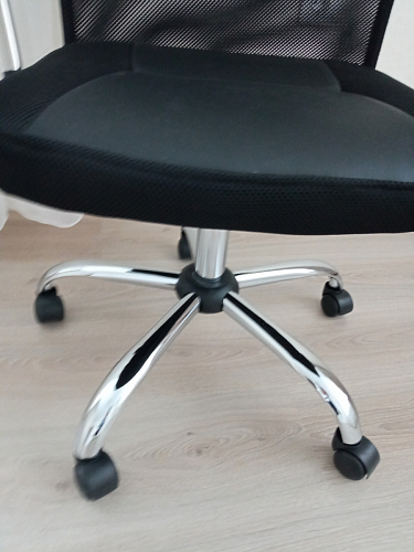 Компьютерное кресло ARANO черное фото покупателя 41