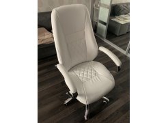 Компьютерное кресло Aragon белое фото покупателя 217