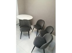 Стул на металлокаркасе Gabi 1 бежевый / черный с серебряными наконечниками фото покупателя 385