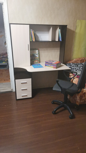 Стол компьютерный КСТ-16 бетон / белый фото покупателя 102