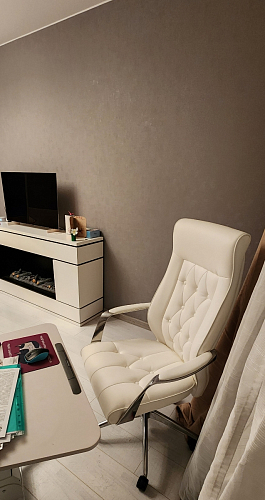 Компьютерное кресло Sarabi белое фото покупателя 4