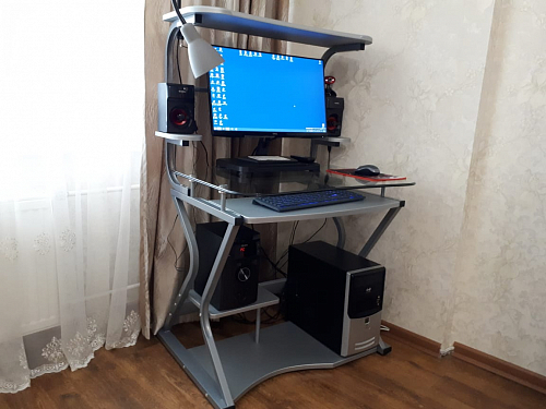 Компьютерный стол Roni black фото покупателя 14