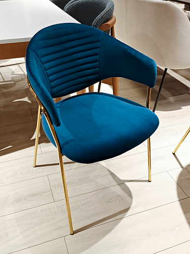 Кресло Turin пудровый / золото из шоурума 3