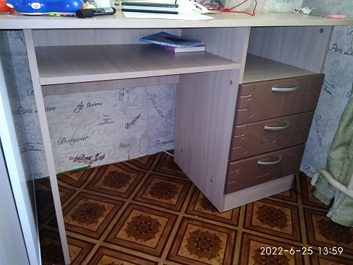 Стол письменный Бриз МДФ волна лайм / ясень светлый фото покупателя 18