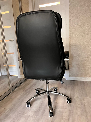 Компьютерное кресло Tomar черное фото покупателя 30