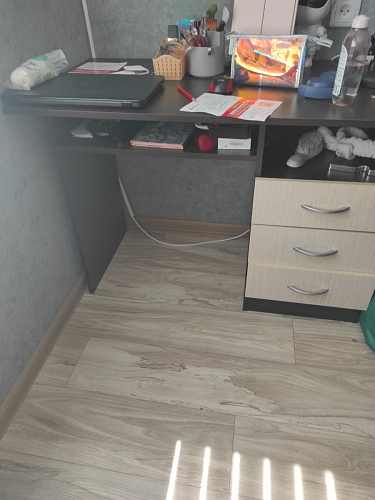 Стол письменный Бриз МДФ волна лайм / ясень светлый фото покупателя 126