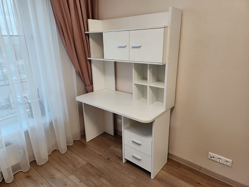 Письменный стол Беланта-Прям130Р+НКЛХ-130 В венге фото покупателя 1