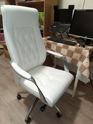 Компьютерное кресло Sarabi белое фото покупателя 13