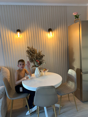 Стул на металлокаркасе Capri dark beige / white фото покупателя 72