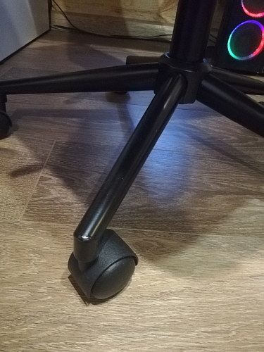 Компьютерное кресло Честер экокожа бежевая / белый фото покупателя 28