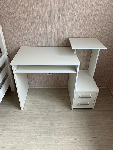 Стол компьютерный Джаз-24 правый белый фото покупателя 9