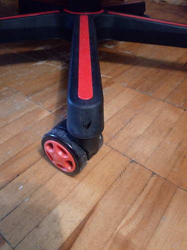 Компьютерное кресло Racer черное / оранжевое фото покупателя 184