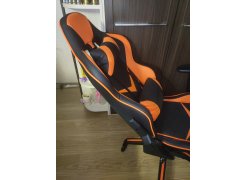 Компьютерное кресло Racer черное / оранжевое фото покупателя 72