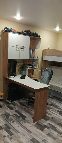 Компьютерный стол Ганор левый дуб вотан / белый  - Уцененный экземпляр фото покупателя 2