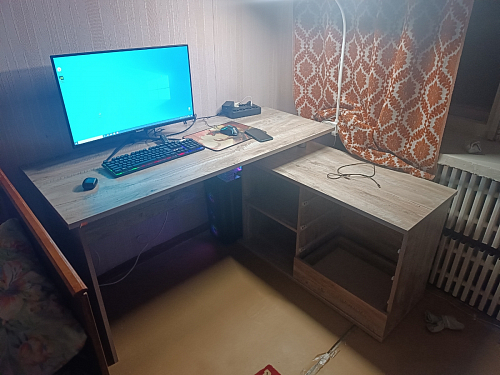 Компьютерный стол КСТ-109П правый венге фото покупателя 87