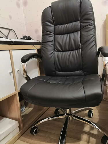 Компьютерное кресло Evora черное фото покупателя 12