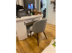 Стул на металлокаркасе Gabi 1 бежевый / черный с серебряными наконечниками фото покупателя 178