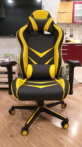 Компьютерное кресло Racer черное / красное фото покупателя 100