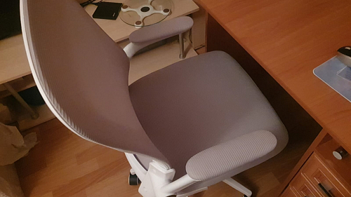 Компьютерное кресло Konfi dark gray / pink / white фото покупателя 296