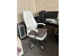 Компьютерное кресло Aragon dark grey  - Уцененный экземпляр фото покупателя 31