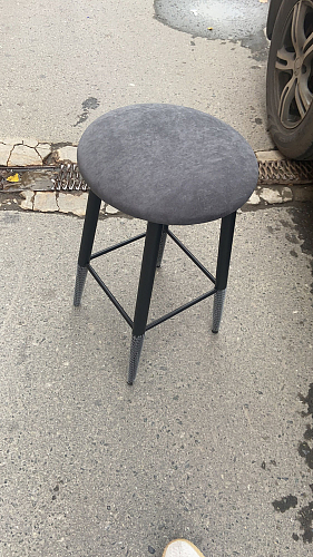 Полубарный стул Гангток крутящийся графит / черный матовый фото покупателя 9