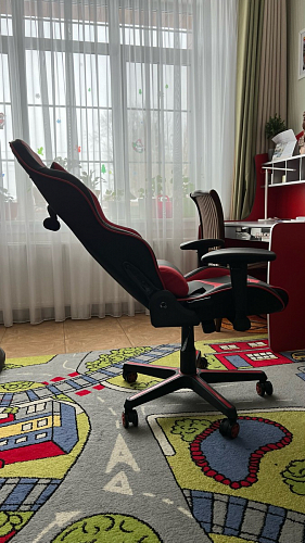 Компьютерное кресло Racer черное / голубое фото покупателя 80