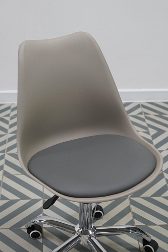 Компьютерное кресло Kolin champagne из шоурума 3