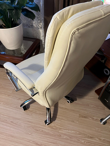 Компьютерное кресло Tomar коричневое фото покупателя 42