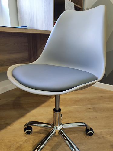 Компьютерное кресло Kolin light gray фото покупателя 51