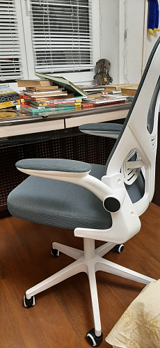 Компьютерное кресло Konfi light gray / blue / white фото покупателя 50